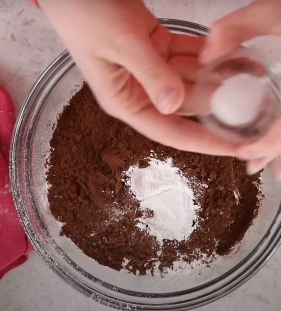 Strawberry Choco Cookies